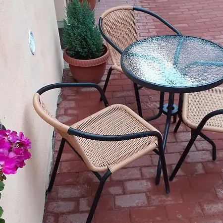 Casa Bella Πανσιόν *
