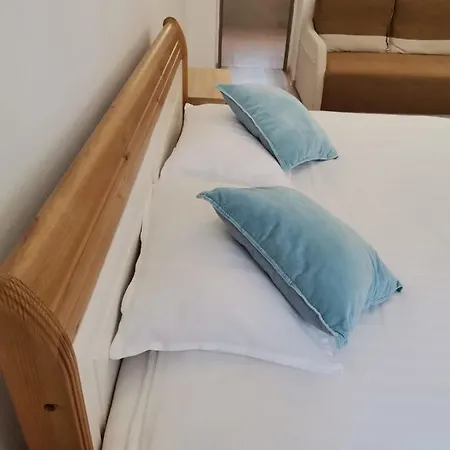 Casa Bella Πανσιόν *